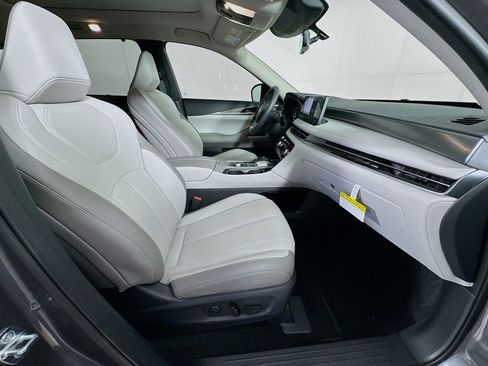 Used 2026 INFINITI QX60 Luxe w/ Cargo Package image 36