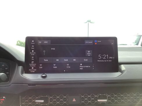 Used 2023 Honda Accord EX-L image 12