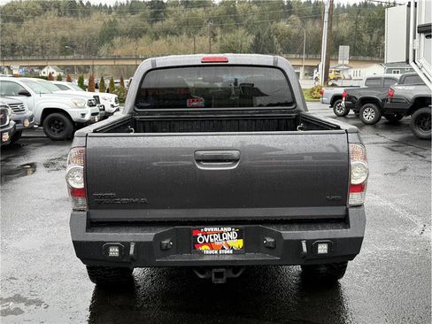 Used 2013 Toyota Tacoma 4x4 Double Cab w/ TRD Sport Pkg image 7