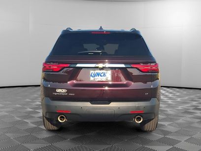 Used 2023 Chevrolet Traverse LT