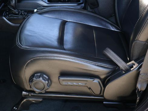 Used 2022 Jeep Wrangler Unlimited Sahara w/ Cold Weather Group image 14