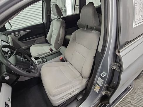 Used 2021 Honda Pilot EX image 30