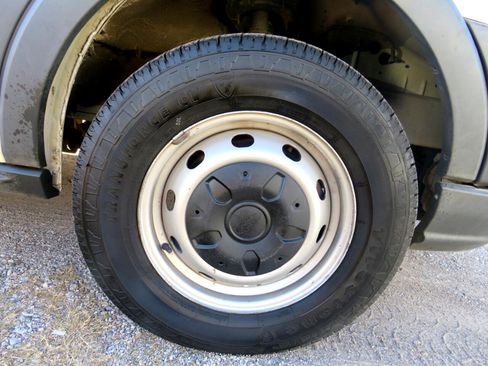 Used 2018 Ford Transit 250 148 High Roof image 20