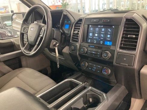 Used 2019 Ford F150 XLT AWD/4WD image 11