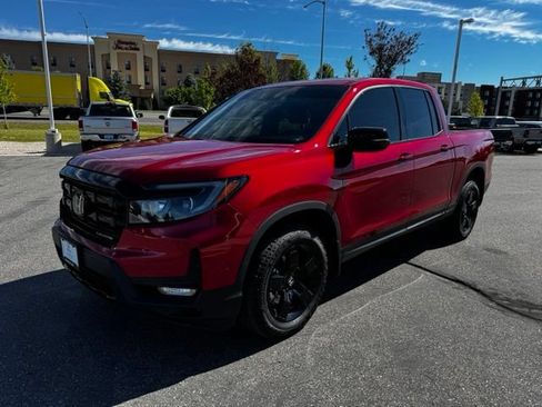 Used 2024 Honda Ridgeline Black Edition image 2