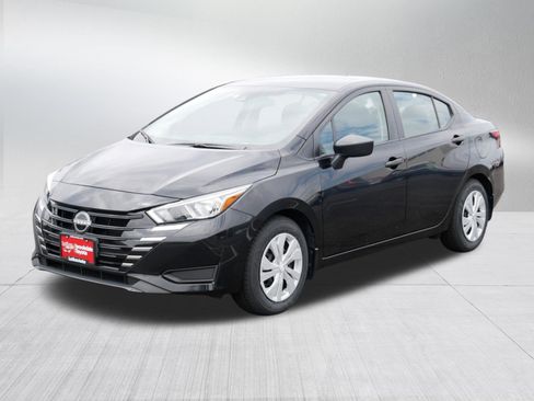 Used 2024 Nissan Versa S w/ Trunk Package FWD image 3