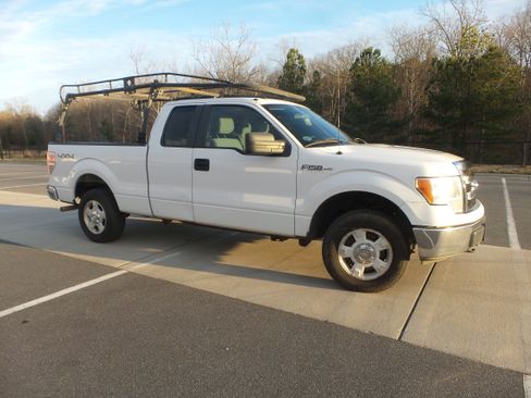 Used 2013 Ford F150 XLT image 3