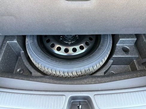 Certified 2023 Buick Envision Avenir AWD/4WD image 16