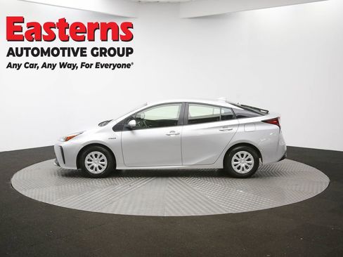 Used 2022 Toyota Prius LE image 57