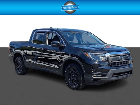 Certified 2025 Honda Ridgeline RTL+ image 1