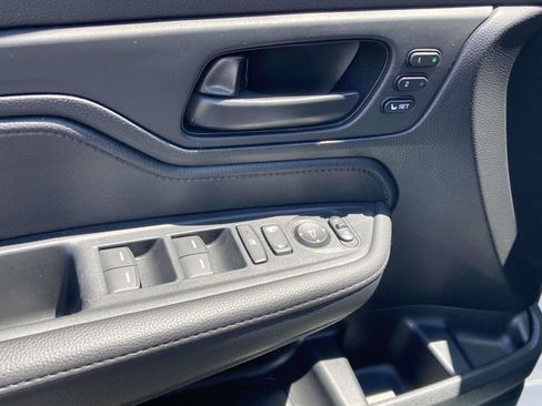 Used 2025 Honda Odyssey Sport-L image 21
