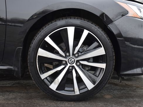 Used 2019 Nissan Altima 2.5 SR w/ SR Premium Package image 34