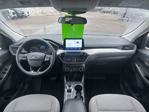 Used 2022 Ford Escape SE w/ Cold Weather Package image 9