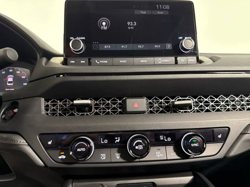 New 2025 Honda Accord SE image 31