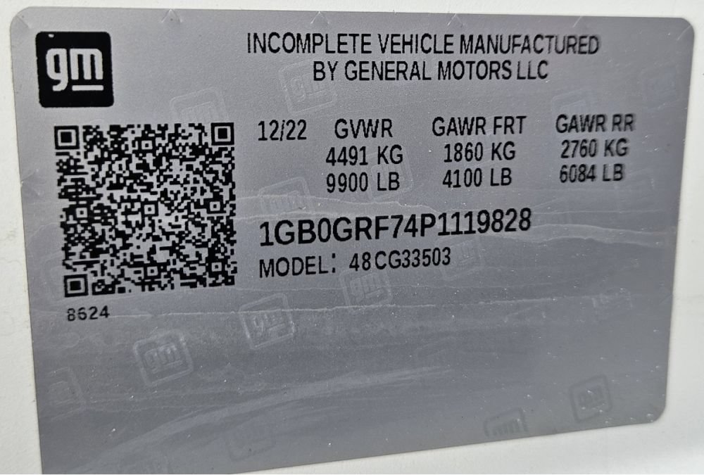 Used 2023 Chevrolet Express 3500 w/ Power Convenience Package RWD image 18