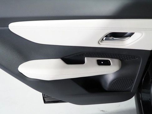 Used 2023 Nissan Ariya Empower+ image 56