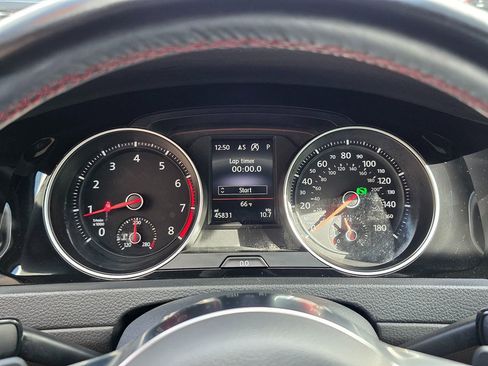 Used 2021 Volkswagen GTI SE image 31