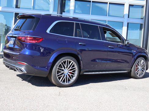 New 2026 Mercedes-Benz GLS 63 AMG 4MATIC image 8