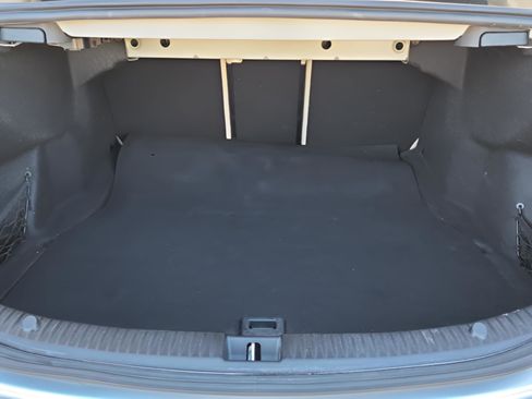 Used 2017 Mercedes-Benz C 300 Sedan image 8