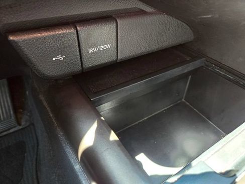 Used 2023 Toyota Camry SE FWD image 23