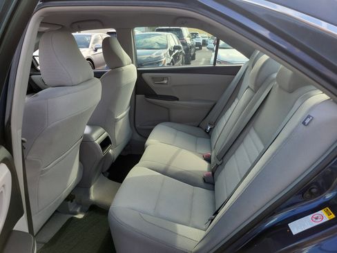 Used 2016 Toyota Camry LE image 13