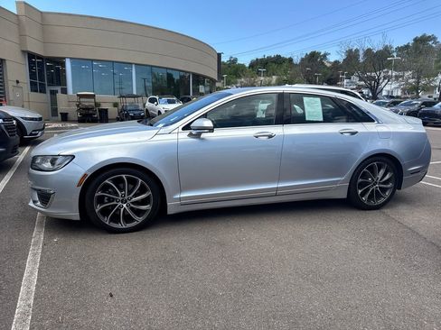 Used 2019 Lincoln MKZ Reserve w/ Reserve Plus Package FWD image 13