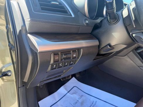 Used 2018 Subaru Outback 2.5i Touring w/ Popular Package #3 AWD/4WD image 15