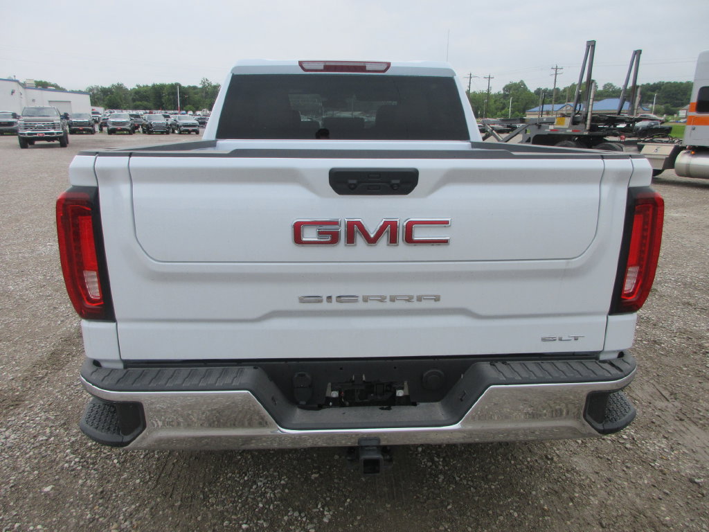 New 2026 GMC Sierra 1500 SLT w/ SLT Premium Package AWD/4WD image 7
