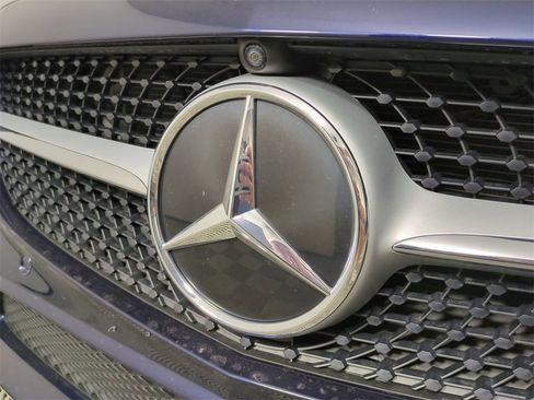 Used 2021 Mercedes-Benz C 300 4MATIC Cabriolet w/ Multimedia Package image 13