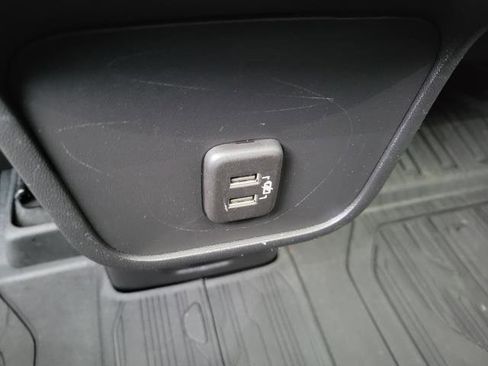 Used 2021 GMC Terrain SLE w/ Driver Convenience Package image 15