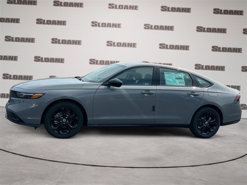 New 2025 Honda Accord SE image 2