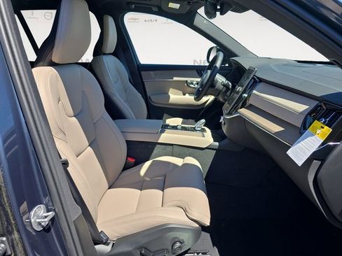 New 2026 Volvo XC90 B6 Ultra w/ Protection Package Premier AWD/4WD image 15