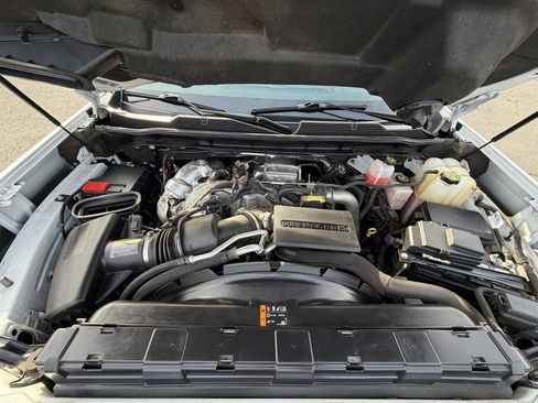 Used 2022 Chevrolet Silverado 2500 High Country w/ Z71 Off-Road Package image 16