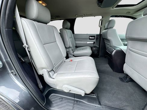 Used 2019 Toyota Sequoia Limited w/ Safety & Convenience Package RWD image 36