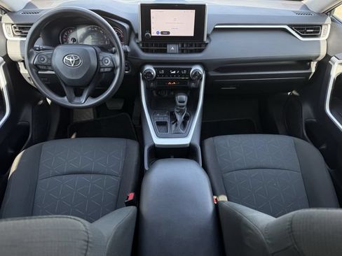 Used 2024 Toyota RAV4 XLE FWD image 11