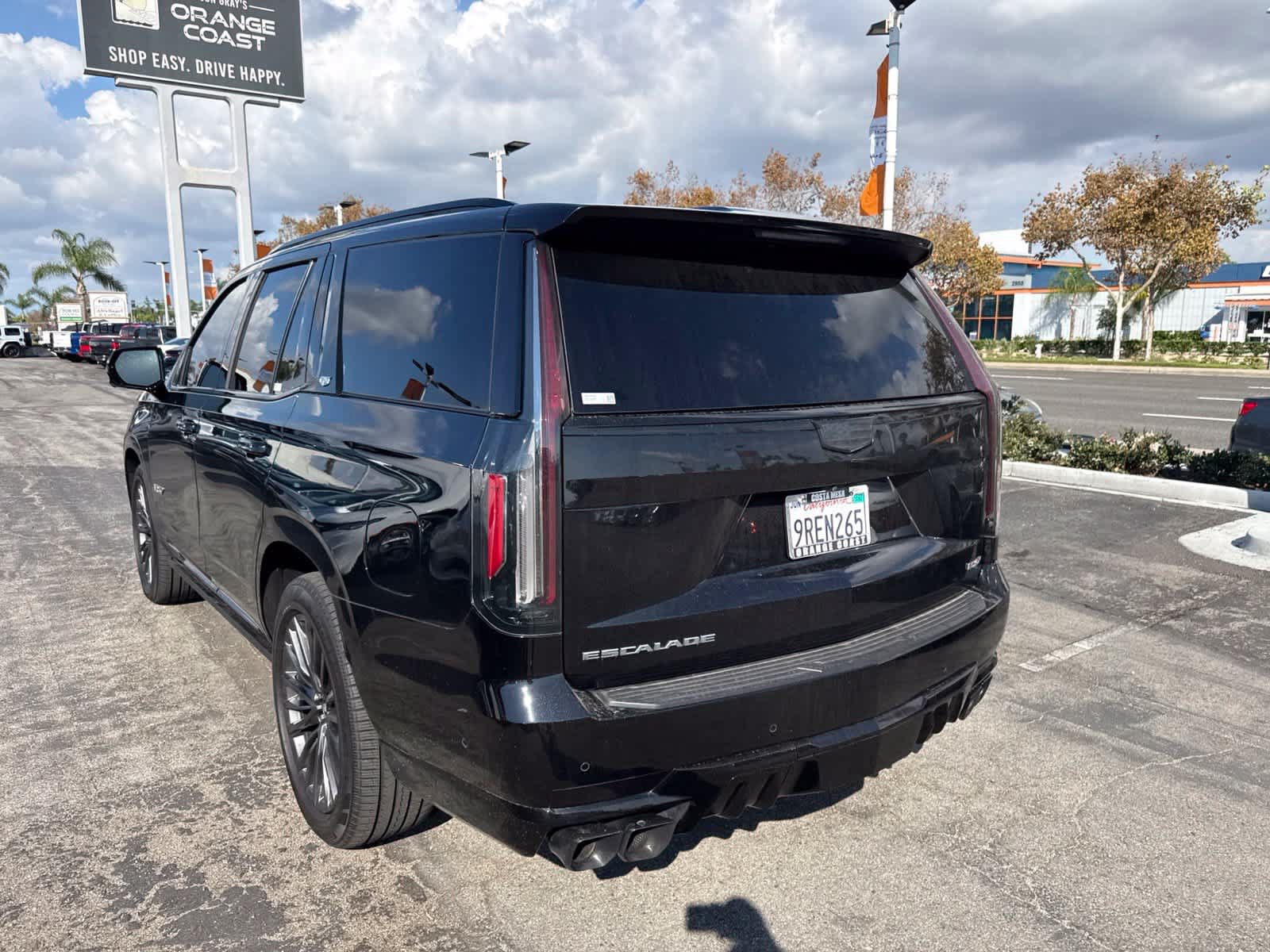 Used 2023 Cadillac Escalade V AWD/4WD image 18