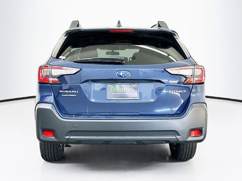 Used 2025 Subaru Outback Premium image 7