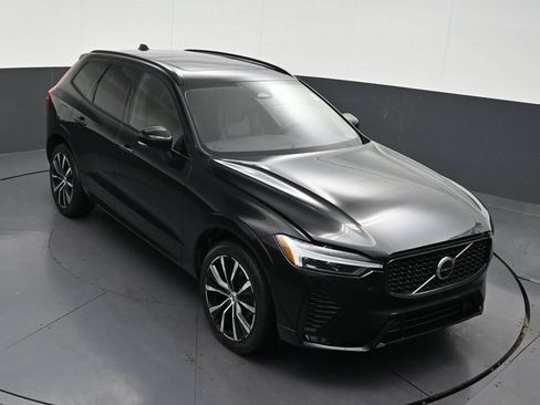 Used 2024 Volvo XC60 B5 Plus w/ Protection Package Premier AWD/4WD image 20