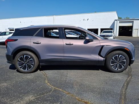New 2025 Chevrolet Blazer EV LT AWD/4WD image 6