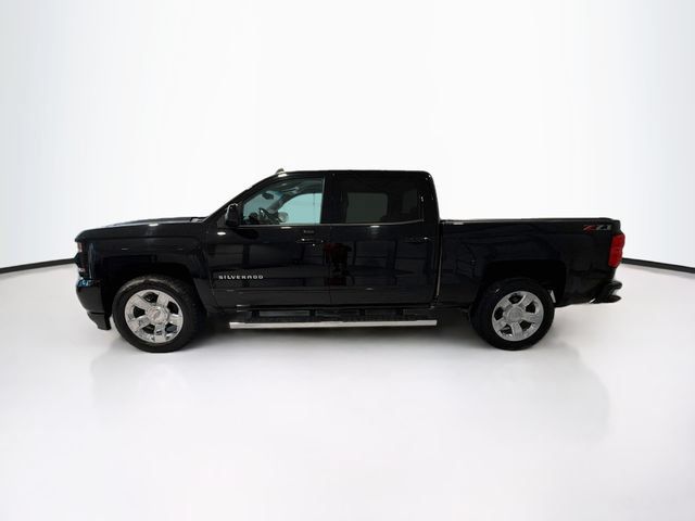 Used 2018 Chevrolet Silverado 1500 LT w/ All Star Edition AWD/4WD image 4
