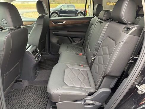 New 2026 Volkswagen Atlas SE image 21