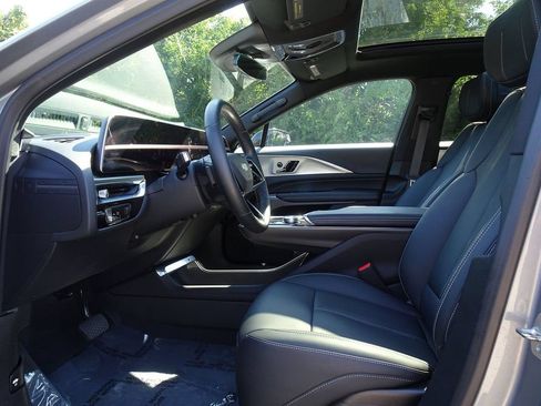 Certified 2024 Cadillac Lyriq Tech w/ LPO, Floor Liner Package AWD/4WD image 6