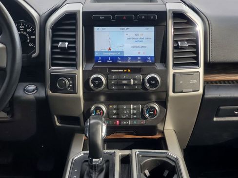 Used 2020 Ford F150 Lariat w/ Equipment Group 502A Luxury image 34