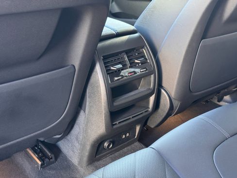 Used 2024 BMW X5 xDrive40i w/ M Sport Package image 46