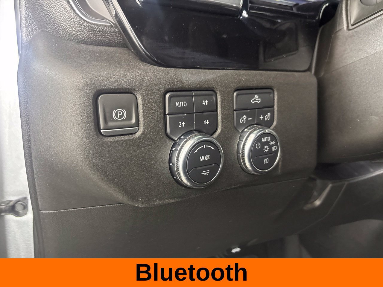Used 2023 GMC Sierra 1500 Elevation AWD/4WD image 11