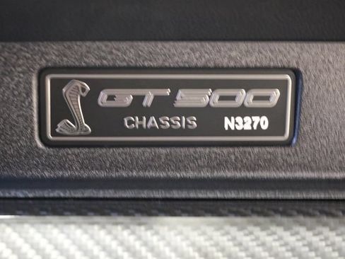 Used 2022 Ford Mustang Shelby GT500 w/ Carbon Fiber Track Pack RWD image 14