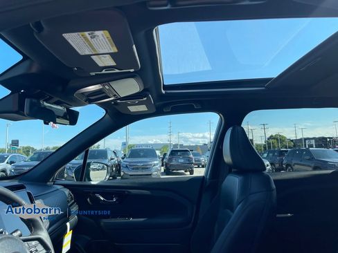 Certified 2026 Subaru Forester Touring AWD/4WD image 19