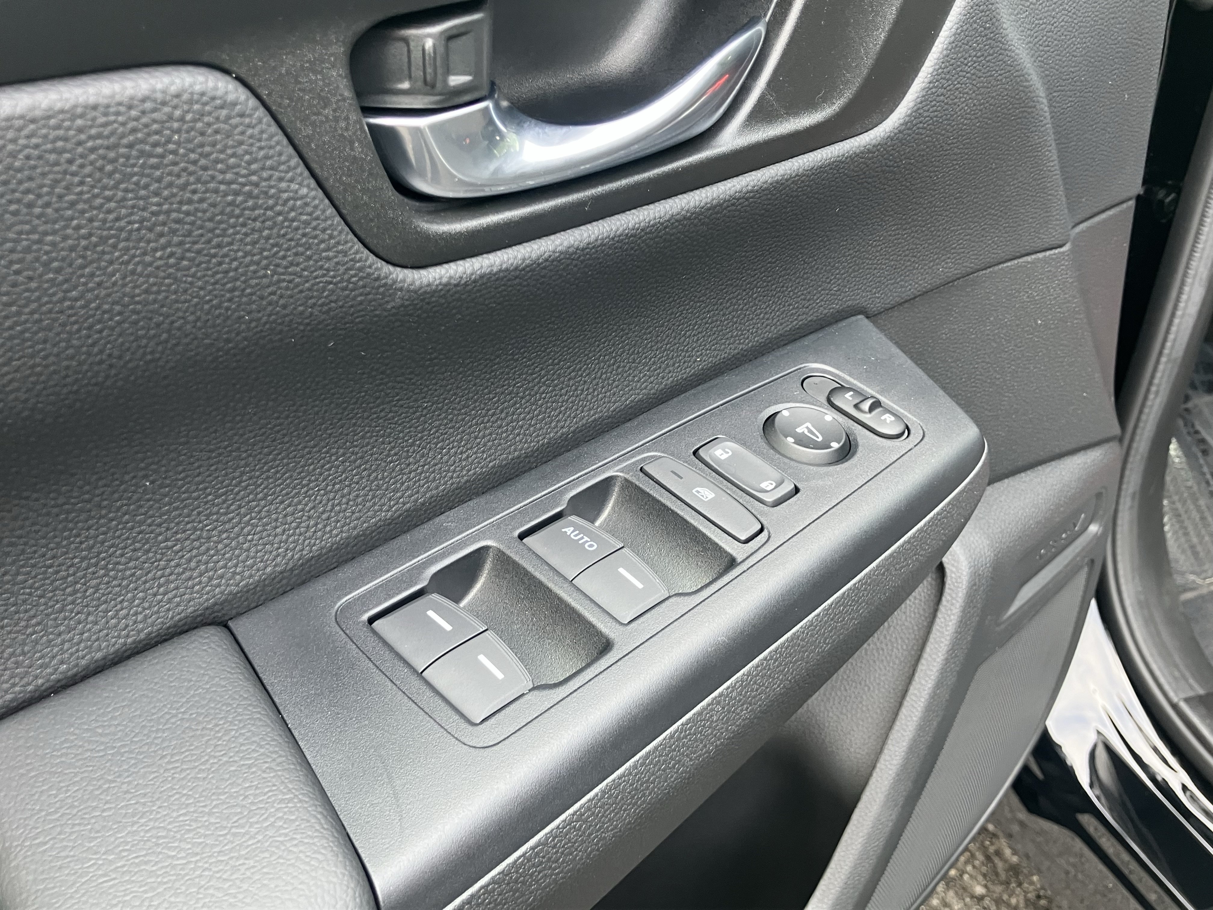 Certified 2026 Honda CR-V LX image 15
