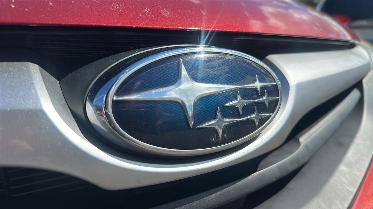 Used 2010 Subaru Impreza 2.5i AWD/4WD image 5