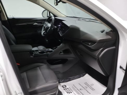 Used 2023 Buick Envision Essence AWD/4WD image 21